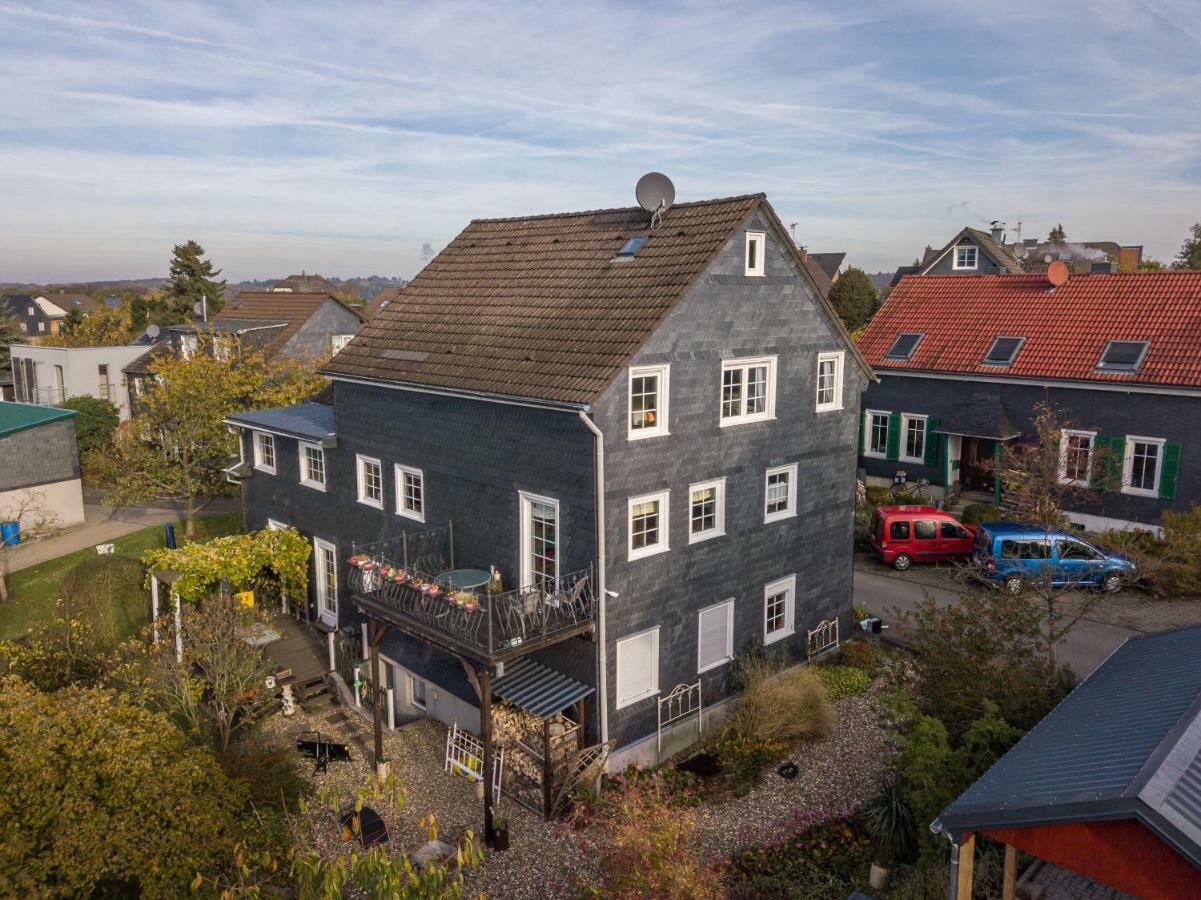 ヴェルメルスキルヒェZum Schieferhausアパートメント エクステリア 写真